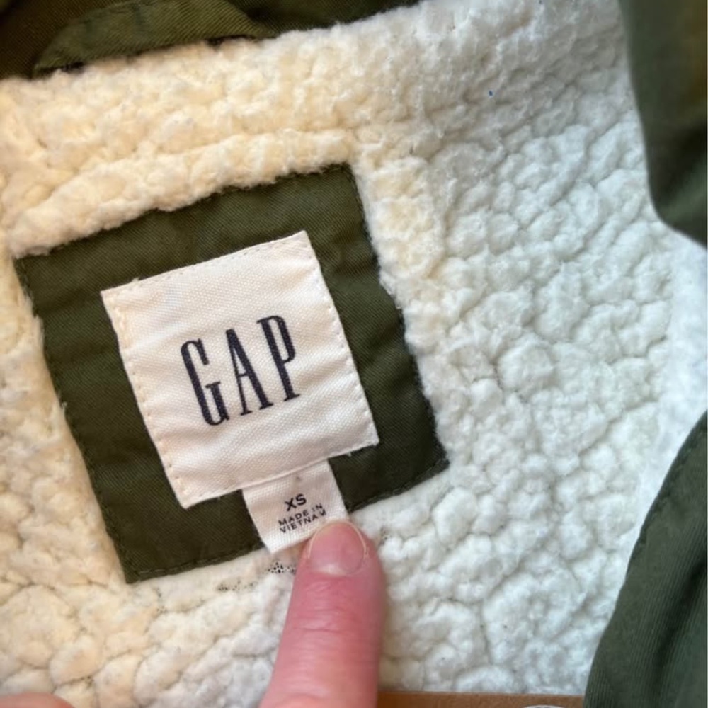 Gap Light Winter Coat - image 4